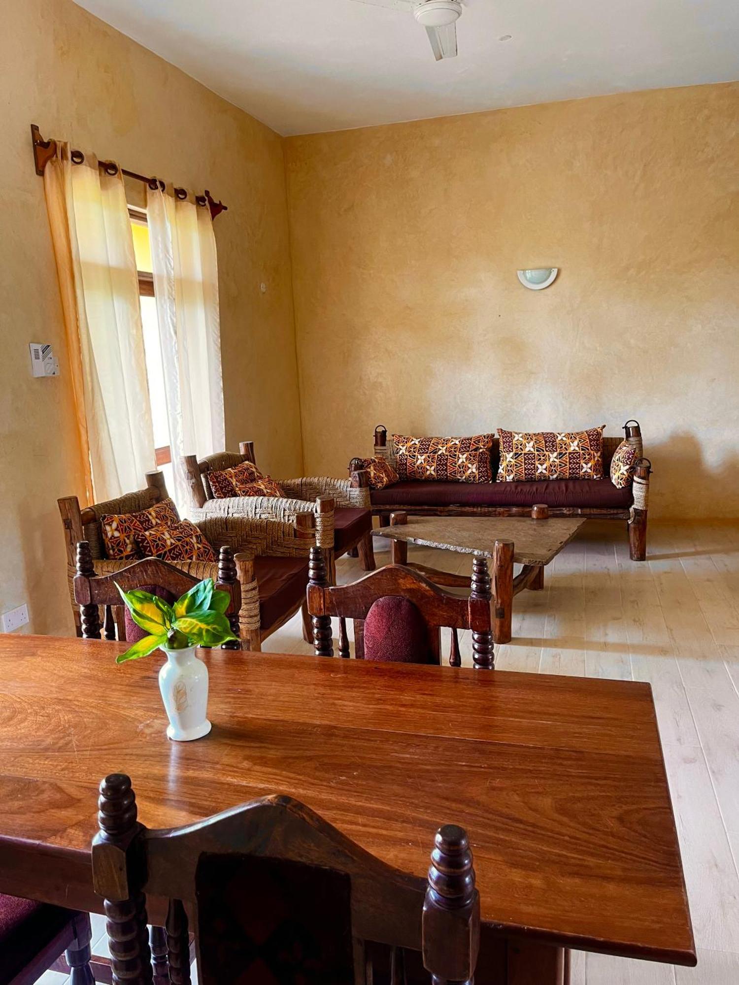 Flametree Beach Homes Diani Beach Exterior photo